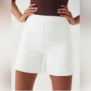 NWT Spanx 6” on the go shorts white